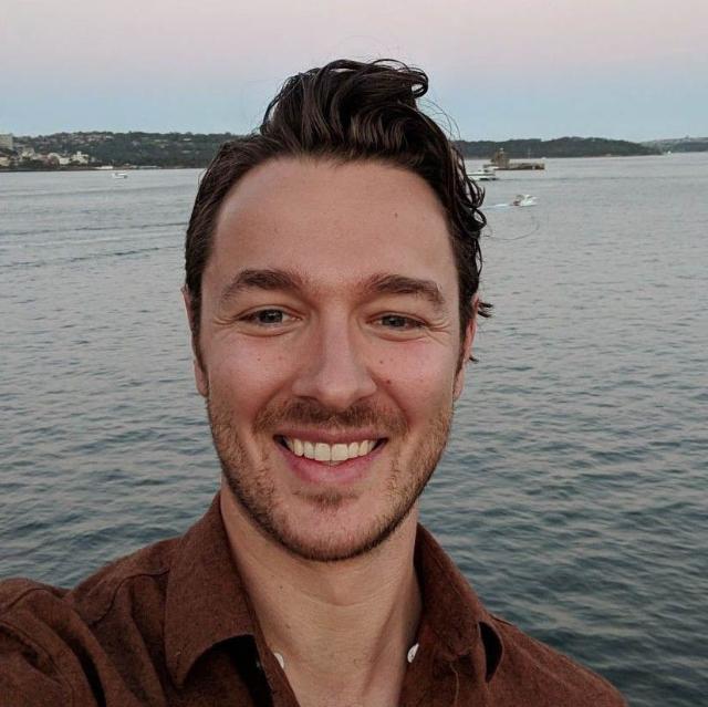 Summer House Noosa - 5 Star Review by Dimitri